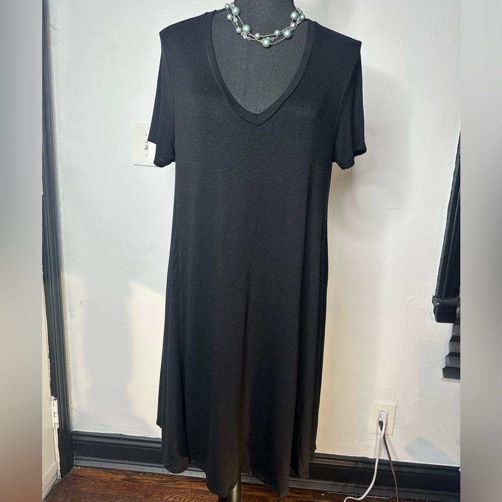Zara Black Short Sleeve V-neck T-shirt Dress - Picture 4 of 14